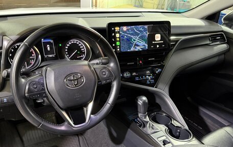 Toyota Camry, 2021 год, 2 880 000 рублей, 10 фотография