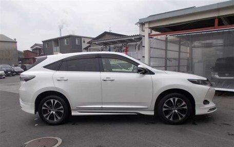 Toyota Harrier, 2018 год, 2 109 000 рублей, 4 фотография