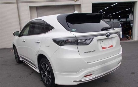 Toyota Harrier, 2018 год, 2 109 000 рублей, 7 фотография