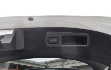 Toyota Harrier, 2018 год, 2 109 000 рублей, 16 фотография