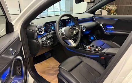 Mercedes-Benz A-Класс, 2023 год, 1 479 090 рублей, 8 фотография