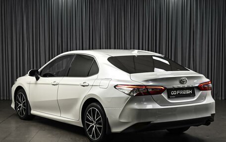 Toyota Camry, 2021 год, 2 650 000 рублей, 2 фотография