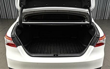 Toyota Camry, 2021 год, 2 650 000 рублей, 23 фотография