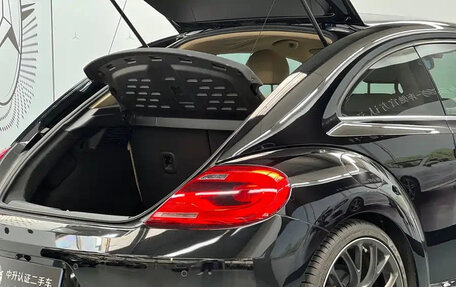 Volkswagen Beetle, 2014 год, 1 000 123 рублей, 3 фотография