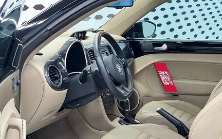 Volkswagen Beetle, 2014 год, 1 000 123 рублей, 4 фотография