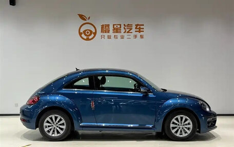Volkswagen Beetle, 2019 год, 1 699 123 рублей, 3 фотография
