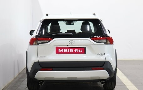 Toyota RAV4, 2025 год, 4 200 000 рублей, 3 фотография