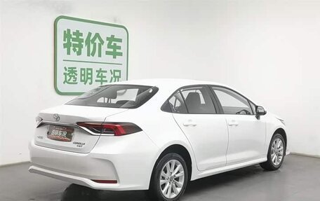 Toyota Corolla, 2023 год, 1 220 000 рублей, 3 фотография