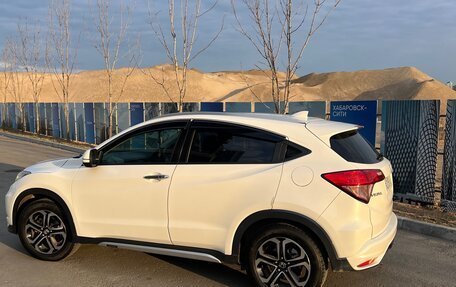 Honda Vezel, 2015 год, 1 650 000 рублей, 3 фотография