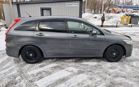 Honda Stream II, 2010 год, 910 000 рублей, 9 фотография