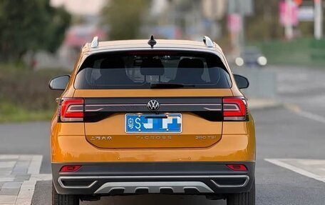 Volkswagen T-Cross I, 2022 год, 1 258 004 рублей, 4 фотография