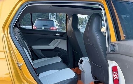 Volkswagen T-Cross I, 2022 год, 1 258 004 рублей, 8 фотография