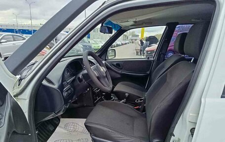 Chevrolet Niva I рестайлинг, 2017 год, 745 000 рублей, 9 фотография