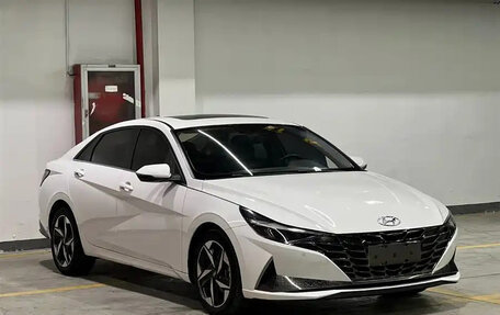 Hyundai Elantra, 2022 год, 1 430 000 рублей, 3 фотография