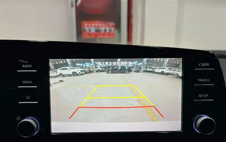 Hyundai Elantra, 2022 год, 1 430 000 рублей, 15 фотография