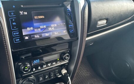 Toyota Fortuner II, 2017 год, 3 300 000 рублей, 10 фотография