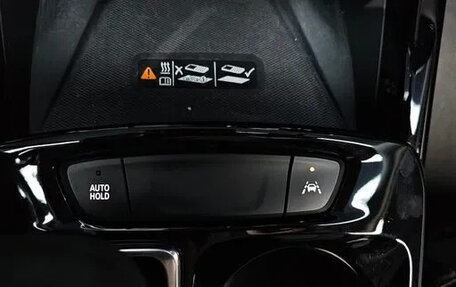 Chevrolet Trax, 2023 год, 1 615 005 рублей, 10 фотография