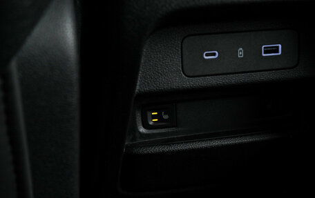 Geely Tugella FY11, 2023 год, 3 020 000 рублей, 10 фотография