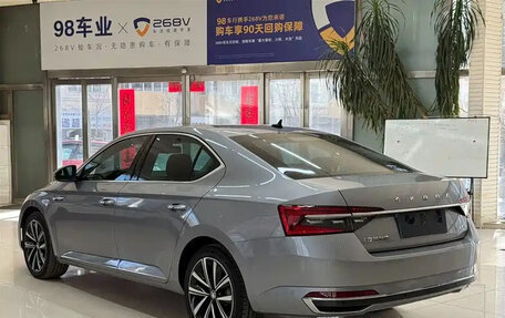 Skoda Superb III рестайлинг, 2022 год, 1 549 069 рублей, 6 фотография