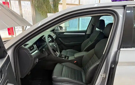 Skoda Superb III рестайлинг, 2022 год, 1 549 069 рублей, 17 фотография