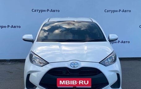 Toyota Yaris, 2020 год, 1 330 000 рублей, 2 фотография