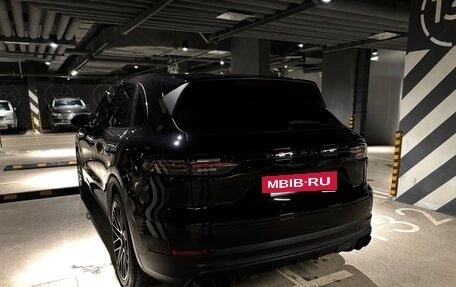 Porsche Cayenne III, 2018 год, 7 950 000 рублей, 3 фотография