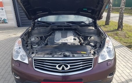 Infiniti QX50 I рестайлинг, 2015 год, 2 250 000 рублей, 2 фотография