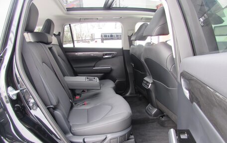 Toyota Highlander, 2026 год, 5 240 000 рублей, 15 фотография