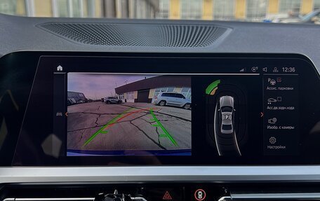 BMW 3 серия, 2019 год, 3 290 000 рублей, 10 фотография