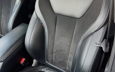BMW 3 серия, 2019 год, 3 290 000 рублей, 15 фотография