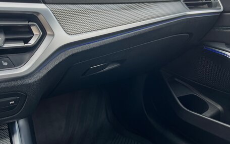 BMW 3 серия, 2019 год, 3 290 000 рублей, 20 фотография
