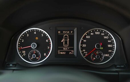 Volkswagen Tiguan I, 2011 год, 1 200 000 рублей, 13 фотография