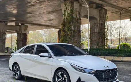 Hyundai Elantra, 2022 год, 1 240 004 рублей, 3 фотография