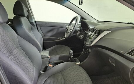 Hyundai Solaris II рестайлинг, 2016 год, 1 050 000 рублей, 11 фотография