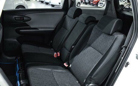 Toyota Wish II, 2010 год, 1 199 000 рублей, 8 фотография