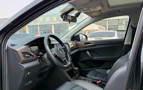 Volkswagen Tharu, 2023 год, 1 450 333 рублей, 9 фотография