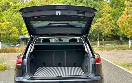 Volkswagen Touareg III, 2023 год, 6 078 540 рублей, 25 фотография