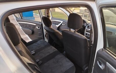 Renault Sandero I, 2013 год, 370 000 рублей, 1 фотография