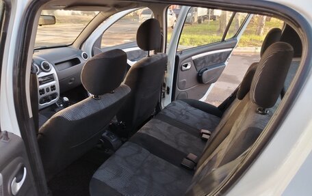 Renault Sandero I, 2013 год, 370 000 рублей, 3 фотография