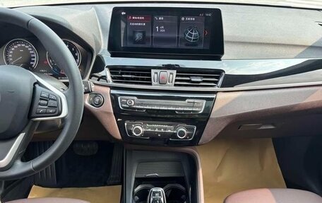 BMW X1, 2022 год, 2 030 000 рублей, 14 фотография