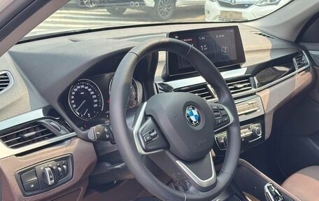 BMW X1, 2022 год, 2 030 000 рублей, 13 фотография