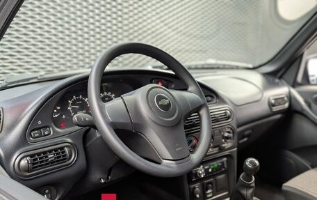 Chevrolet Niva I рестайлинг, 2020 год, 899 000 рублей, 8 фотография