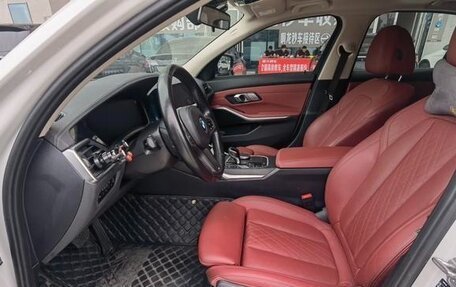 BMW 3 серия, 2021 год, 2 601 000 рублей, 7 фотография