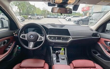 BMW 3 серия, 2021 год, 2 601 000 рублей, 6 фотография