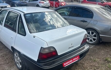 Daewoo Nexia I рестайлинг, 1997 год, 80 000 рублей, 4 фотография