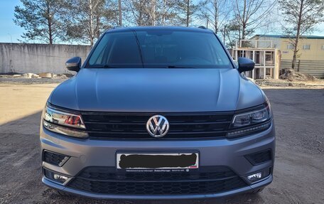 Volkswagen Tiguan II, 2017 год, 2 480 000 рублей, 2 фотография