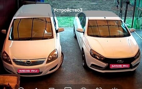 Opel Zafira B, 2012 год, 690 000 рублей, 1 фотография