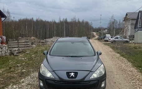 Peugeot 308 II, 2010 год, 250 000 рублей, 2 фотография