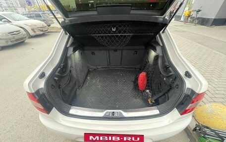 Skoda Superb III рестайлинг, 2012 год, 850 000 рублей, 9 фотография