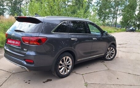 KIA Sorento III Prime рестайлинг, 2018 год, 2 999 999 рублей, 5 фотография